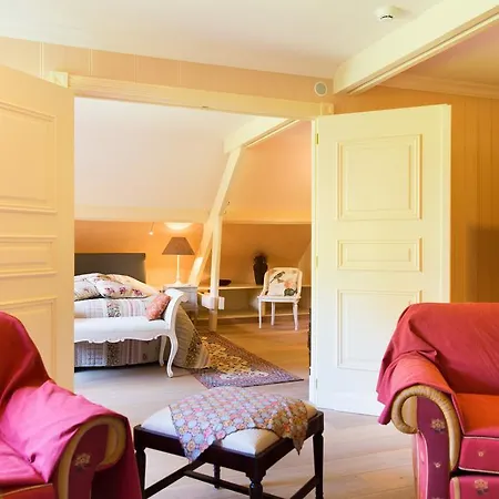Nocleg ze śniadaniem B&B Villa Hestia 4*