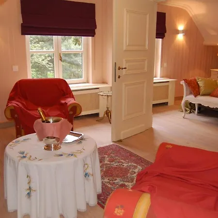 Nocleg ze śniadaniem B&B Villa Hestia 4*